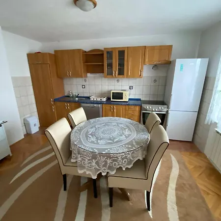 Vlakovo Home, Sarajevo Apartman *